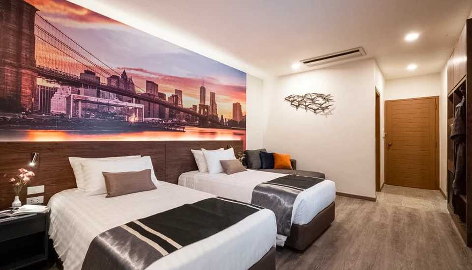 هتل منهتن بانکوک